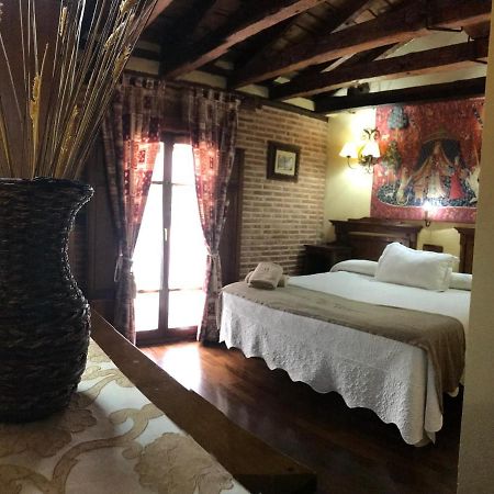 Hospederia Casa De Cisneros Otel Toledo Dış mekan fotoğraf