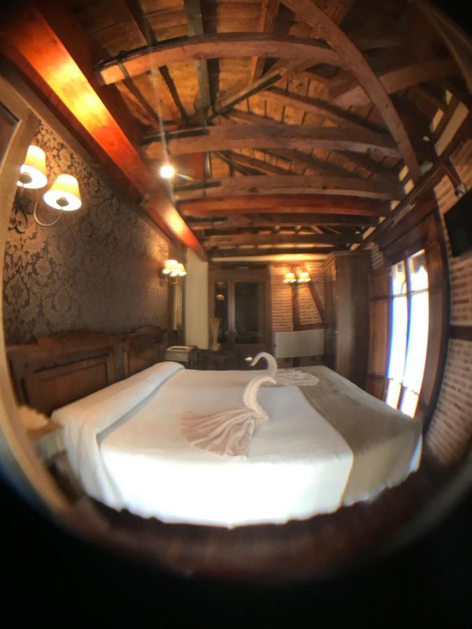 Hospederia Casa De Cisneros Otel Toledo Dış mekan fotoğraf
