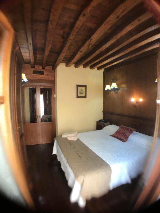 Hospederia Casa De Cisneros Otel Toledo Dış mekan fotoğraf