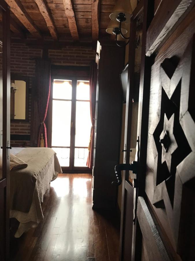 Hospederia Casa De Cisneros Otel Toledo Dış mekan fotoğraf
