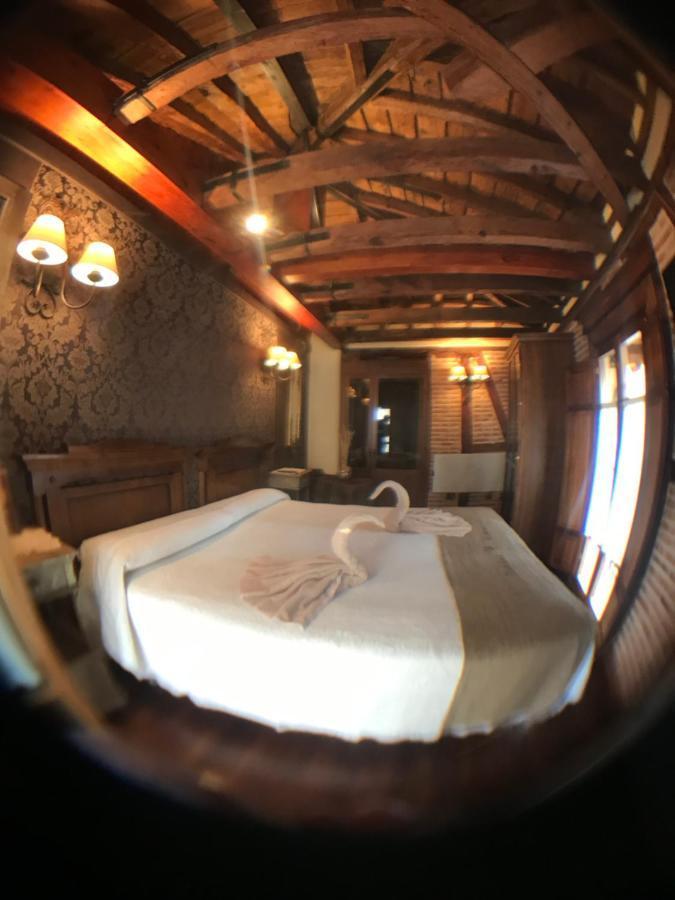 Hospederia Casa De Cisneros Otel Toledo Dış mekan fotoğraf